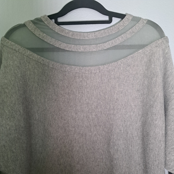 Moewy Grey, long sleeve knit top with cut outs at neckline. One size. - Picture 1 of 6